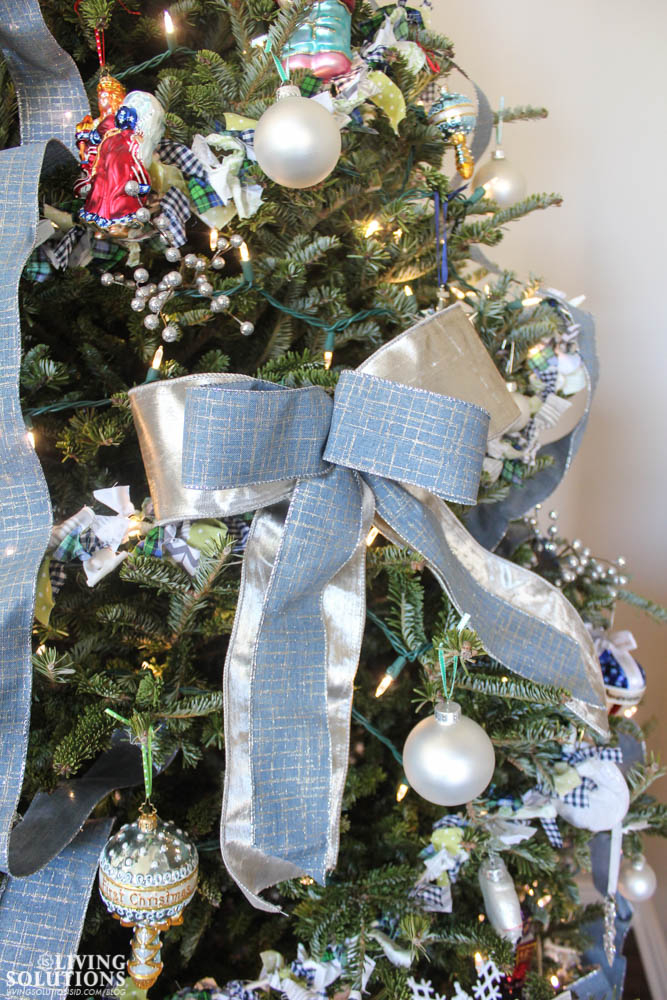 christmas-tree-silver-blue-bows