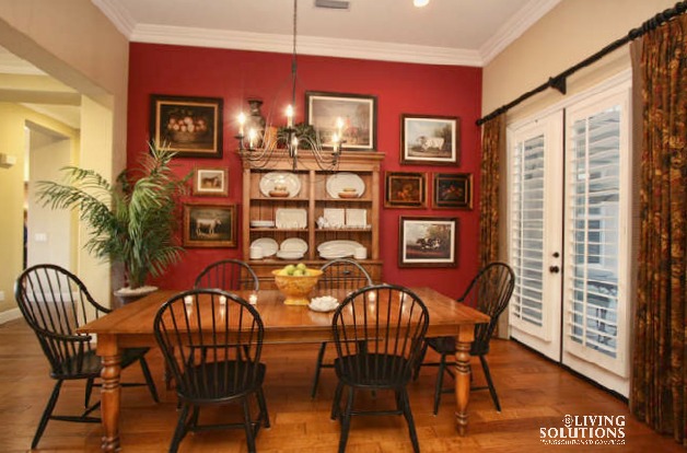 Dining Room Gallery Wall